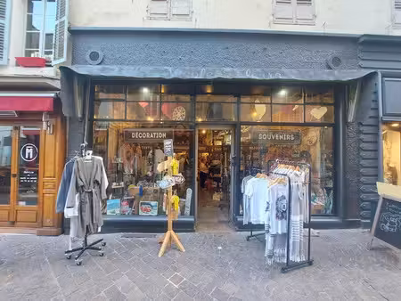 vente locaux professionnels à aix-les-bains (73100)  78 000 €