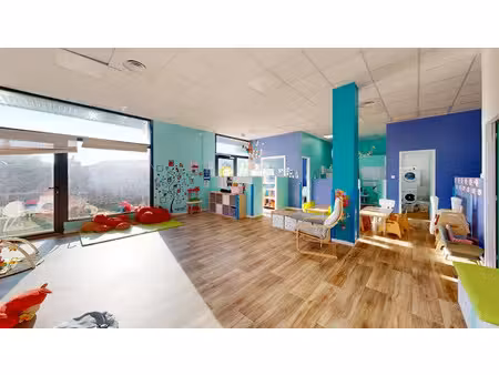vente locaux professionnels 144 m² à auriol (13390)  99 000 €