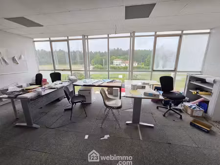 vente bureau 8 pièces 230 m² saint-jean-d’illac (33127)