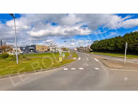 vente locaux professionnels 1674 m² à marle (02250)  180 000 €