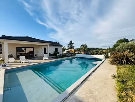 vente maison 4 pièces 118m2 le chalon 26350 - 318000 € - surface privée