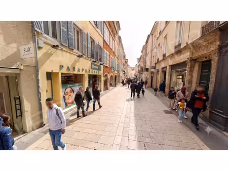 vente locaux professionnels 153 m² à macon (71000)  468 000 €