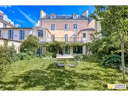 versailles saint-louis maison 9 pièces 280 m² habitables sur parcelle de 400 m²