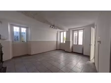 à vendre maison de village t4 93m² à gonfaron