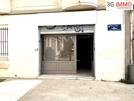 location locaux professionnels 3 pièces 70 m² à avignon (84000)  762 €