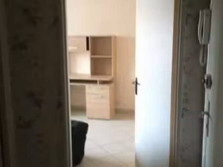 location appartement t1 meublé à reims (51100) : à louer t1 meublé / 28m² reims