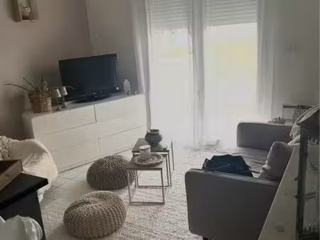 appartement t2 30 m² avec extérieur – buxerolles