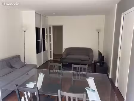 appartement 80 m3 pour trois étudiants