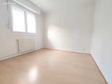 f3 60 8 m² – lille pellevoisin – 910 cc – disponible septembre