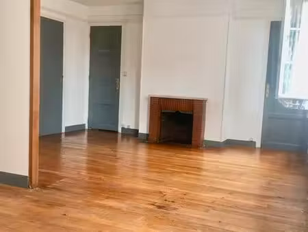 appartement t3 68m2 hyper centre