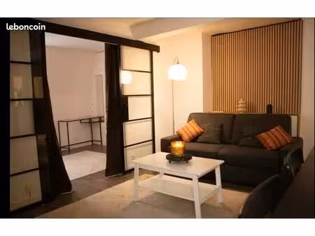 f2 meublé (47 m²) - centre-ville et 3 mn gare
