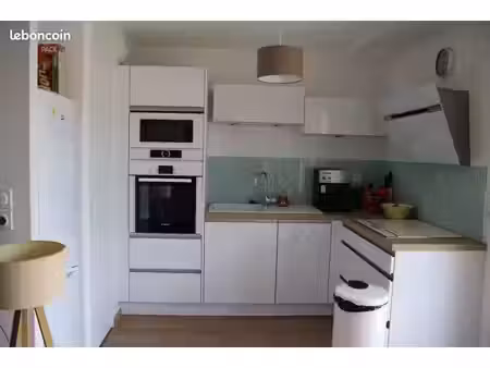appartement 3 pièces recent libre d'octobre à mai