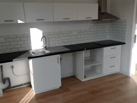 t3 de 48m2 à saint -omer très lumineux et spacieux