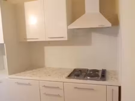 maison f3 non meublée à saint-marcel-d'ardèche