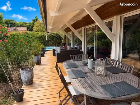 villa 4 pièces 115 m²