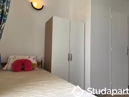 appartement 1 pièce 12 m²