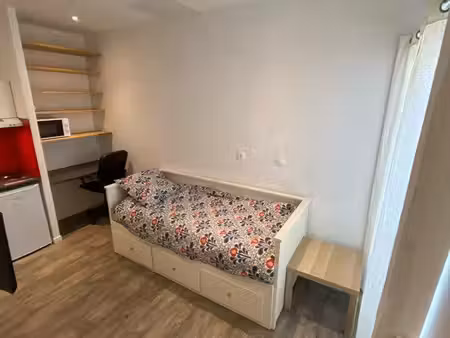 petit studio meublée