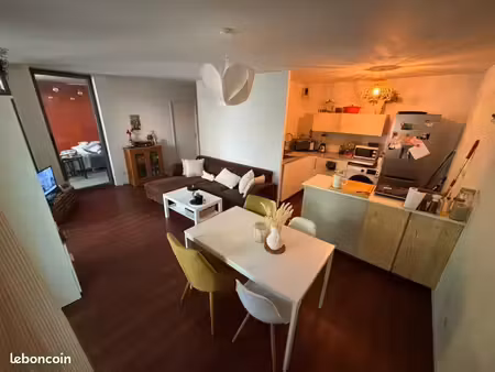 t2 50 m² avec terrasse & parking sécurisé – lille bois habité