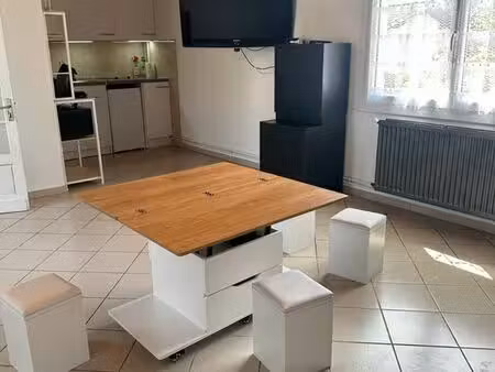 studio meublé 30 m² – calme – gare – la roche-chalais