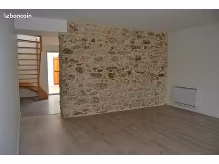 maison de bourg à louer