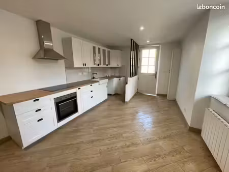 maison de caractère rénovée 80m2 calme et charme