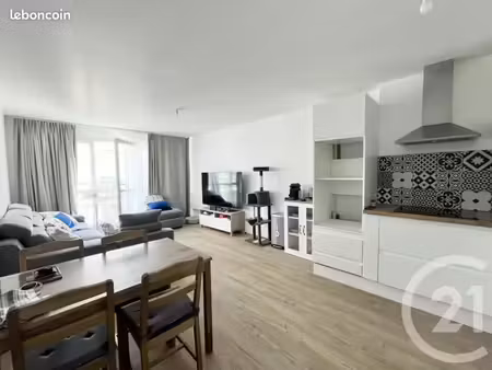 appartement 4 pièces 75 m²