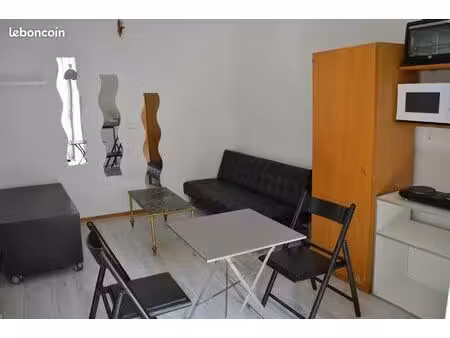 studio meublé proche paul riquet avec cour de 50 m²
