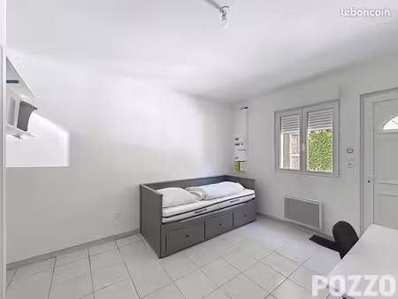 studio 1 pièce 16 m²