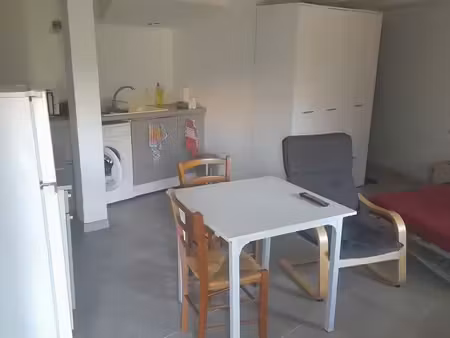 studio meublé