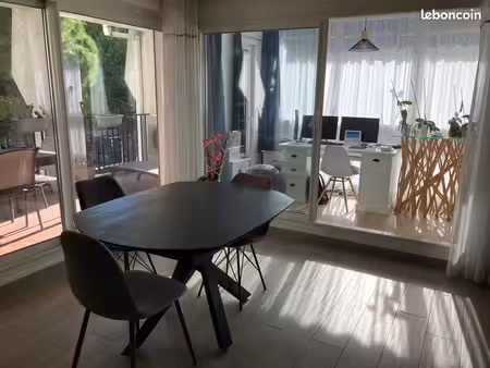 grand t3 climatisé meublé 90m2 plage