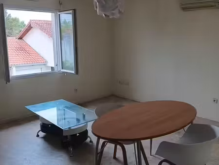 t2 meublé