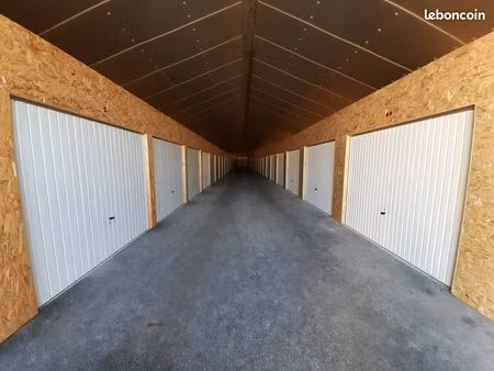 box de stockage à louer