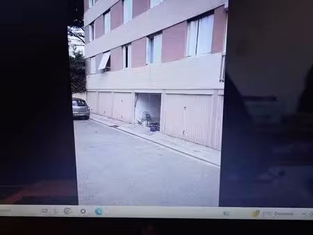 location garage 15m2 à vitrolles