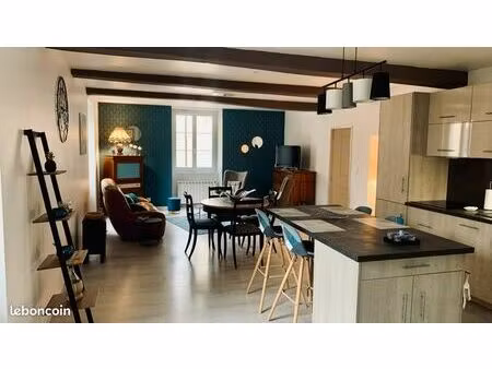 appartement meublé t3- centre ville -