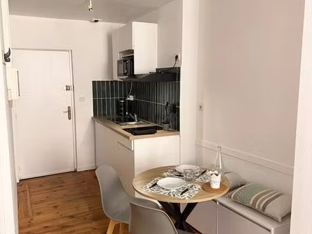 superbe appartement meublé  rénové à neuf