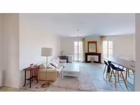 t3 lumineux de 85 m2 montpellier écusson secteur saint-guilhem