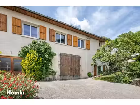 maison/villa t8 de 212 m² à seyssinet-pariset 38170