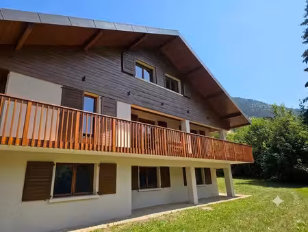 vente maison 8 pièces 207 m² châtel (74390)