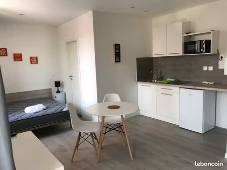 loue magnifique studio meublé au centre ville de montbéliard