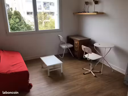 studio meublé