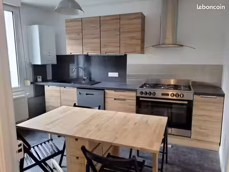 appartement t3 meublé lumineux de 52m² entièrement rénové en centre-ville