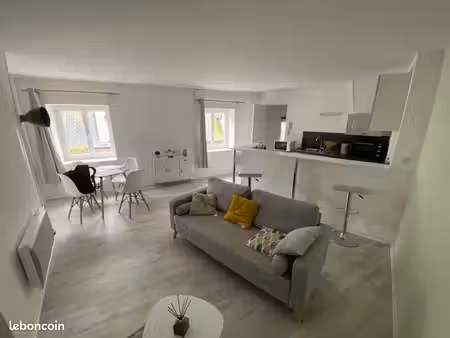 appartement meublé 2 pièces en triplex