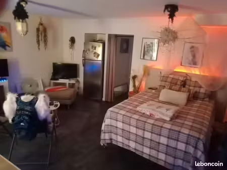 location . 600