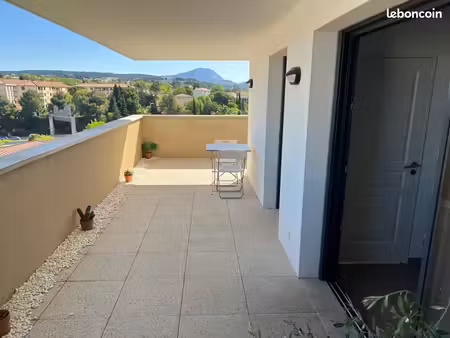 appartement t2 meublé (42 m²) avec grande terasse (24 m²)  aix-en-provence