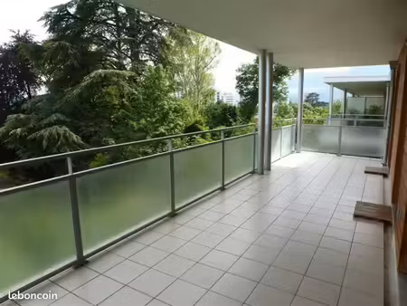 bel appartement de standing 82 m² la tronche