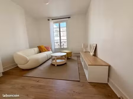 paris 17e – superbe 2 pièces 30 m² refait à neuf – calme absolu  lumineux & sans vis-à-vis