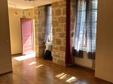 appartement 62 m² tulle - la barriere - trech - cite administrative - la poste - cathedral