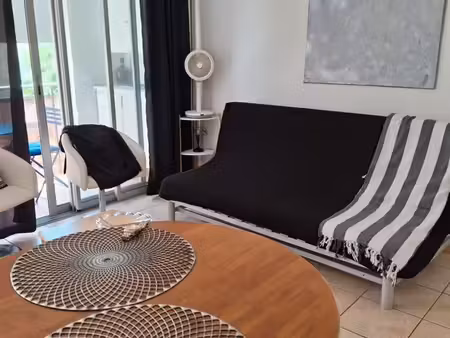 location appartement 28 m2 meublé valras-plage de septembre à mai