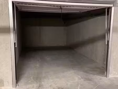 loc garage sécurisé