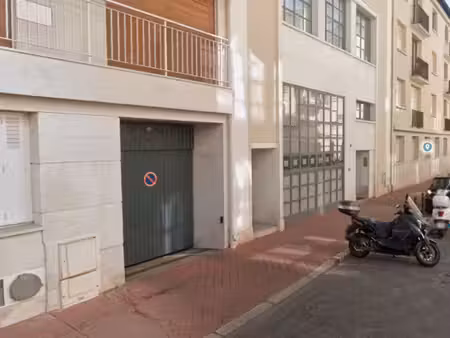 parking moto